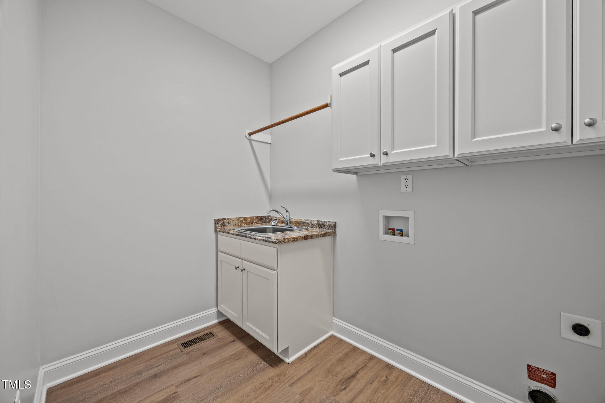 415 Old Farm Road Graham, NC 27253 - Photo 11 of 24 Laundry Room