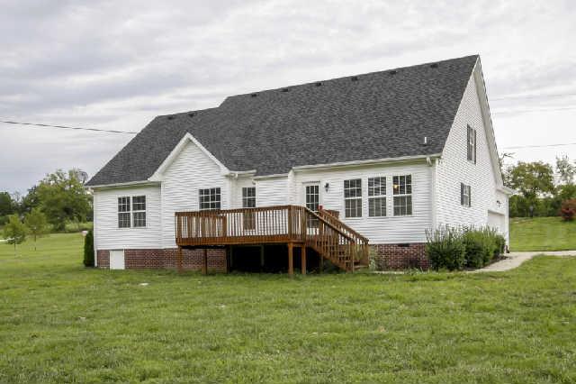 95 Brummitt Road Castalian Springs, TN 37031 - Photo 15 of 16 Gallery Image 15