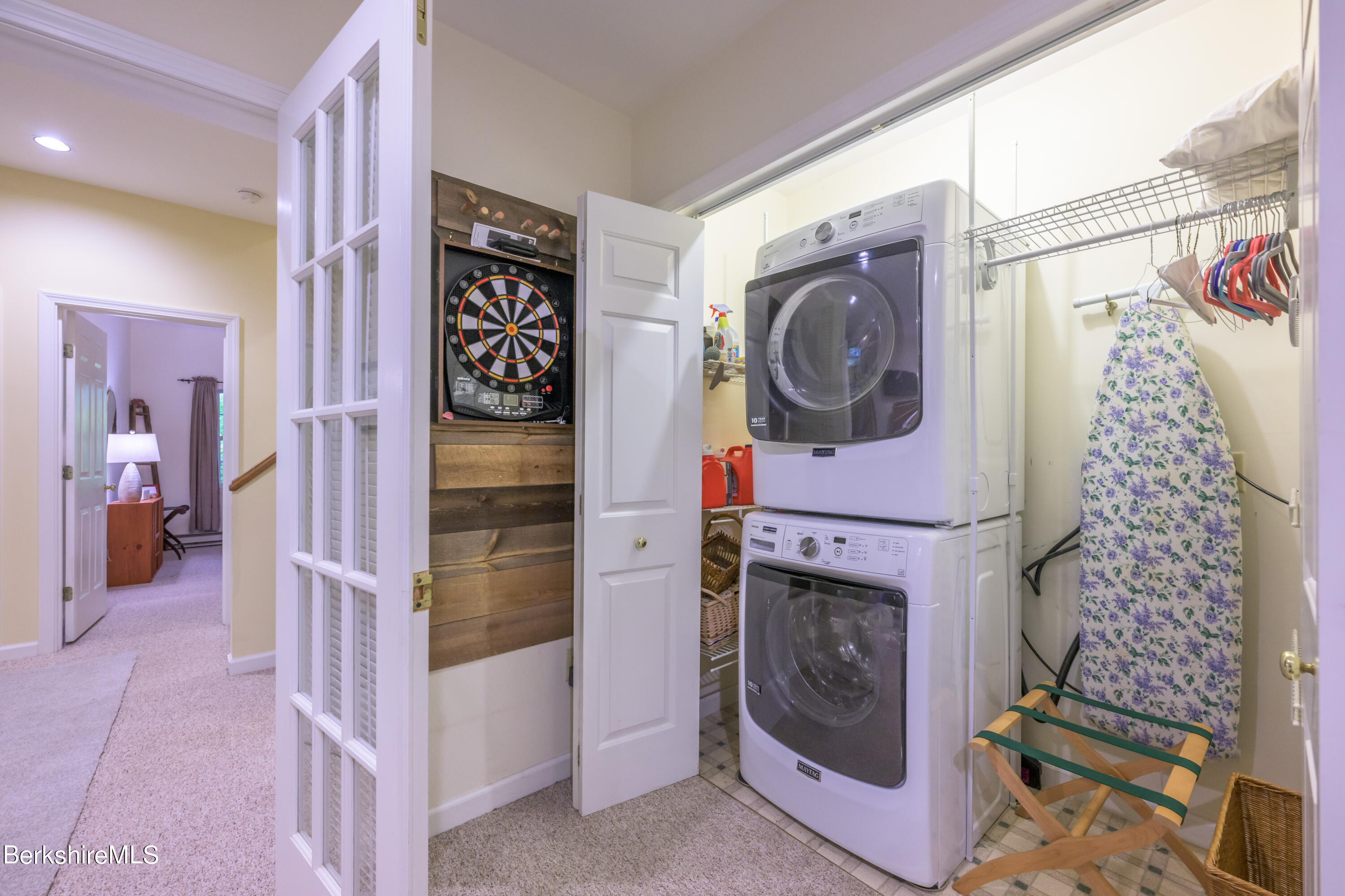 9341 Mountainside Drive Hancock, MA 01237 - Photo 43 of 43 a utility room with dryer and washer