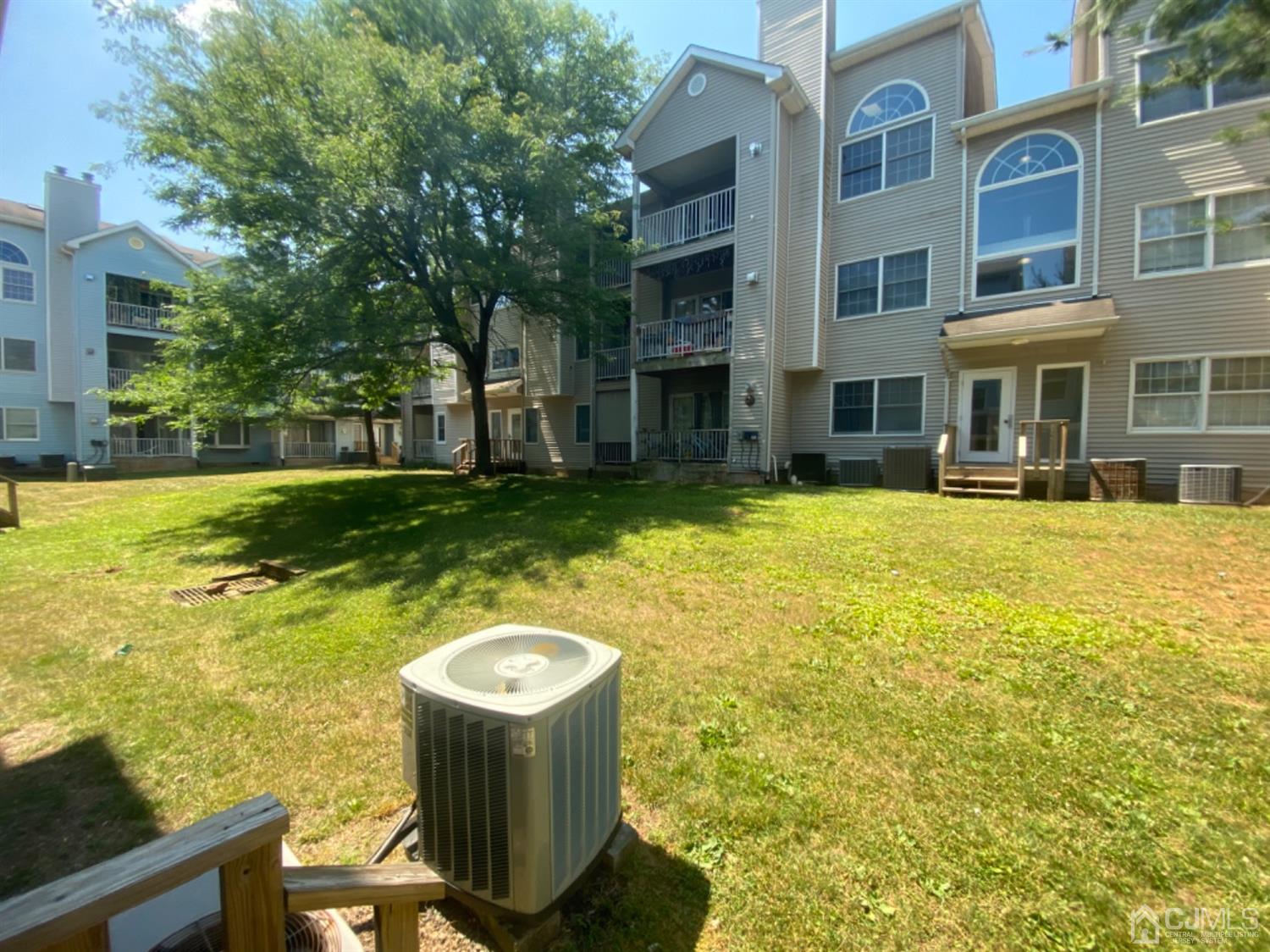 334 Edpas Road New Brunswick, NJ 08901 - Photo 11 of 16 Gallery Image 11