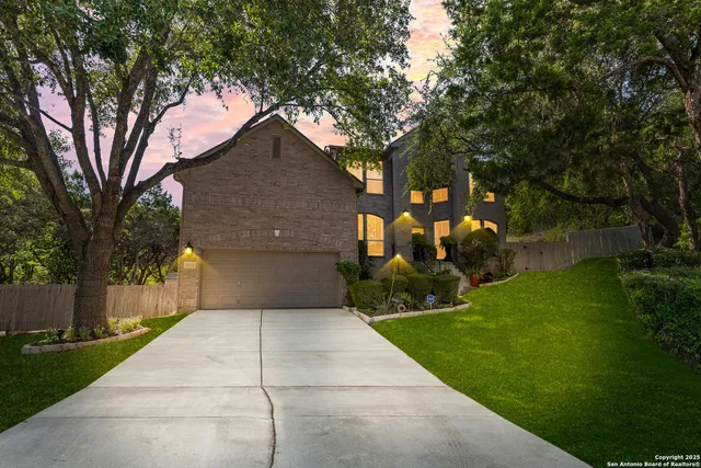 $595,000 | 19303 Hill Meadow Drive, San Antonio, TX 78256
