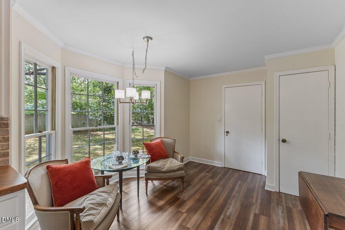 8501 Shadow Wood Place Raleigh, NC 27613 - Photo 6 of 36 Reshoot - 8501 Shadow Wood Pl 11