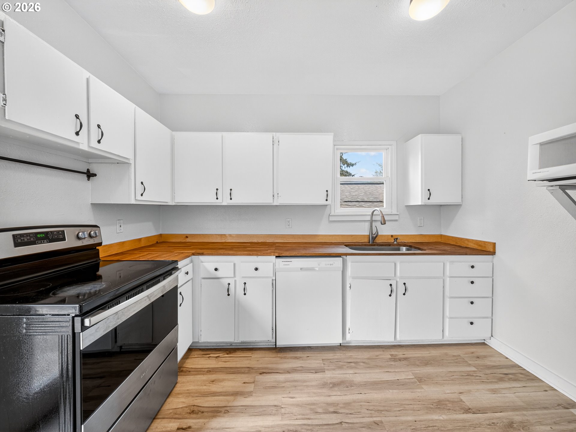 9336 North Lombard Street Portland, OR 97203 - Photo 13 of 46