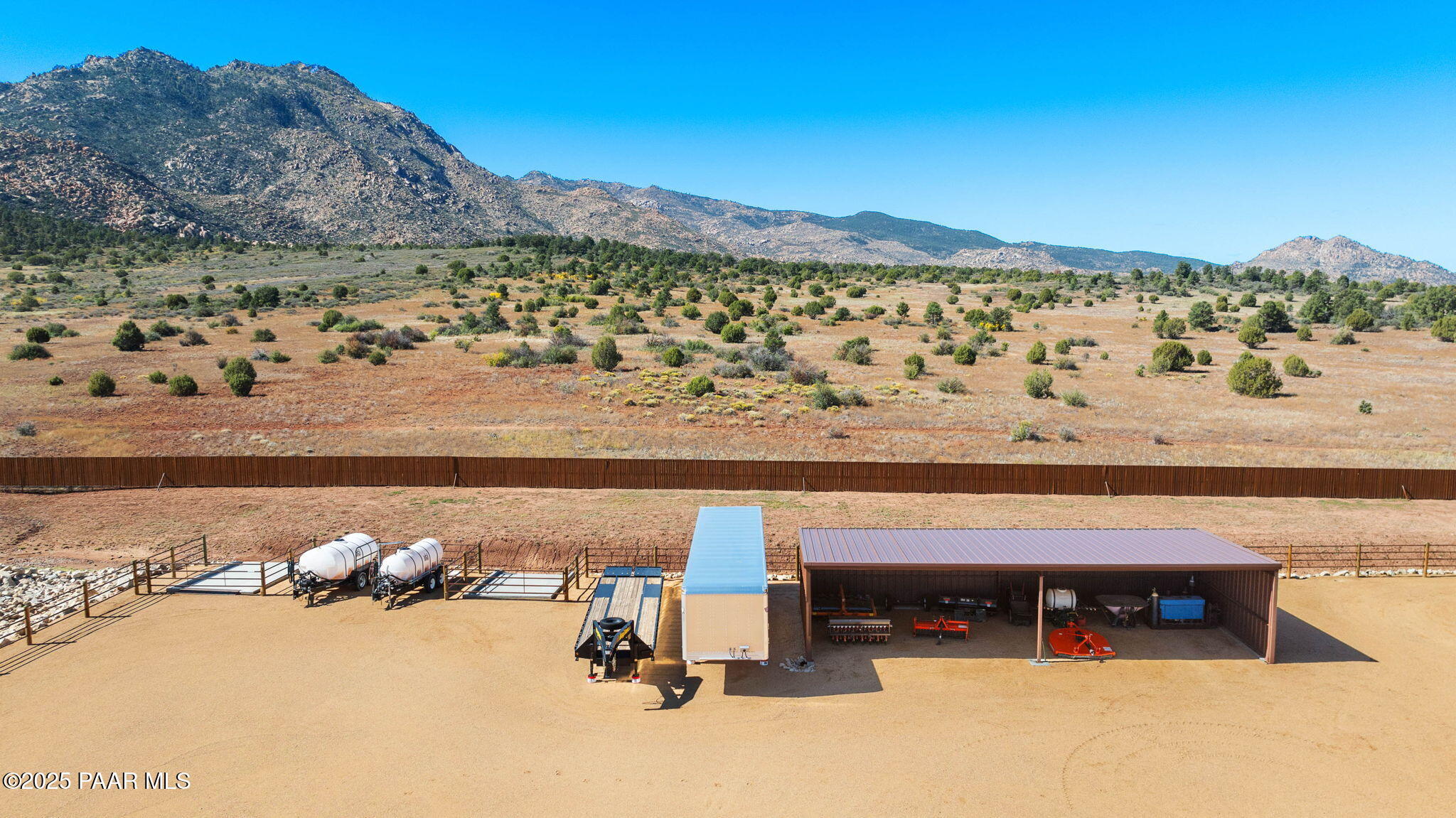 7520 North Williamson Valley Road Prescott, AZ 86305 - Photo 46 of 57 a view of ocean with a mountain