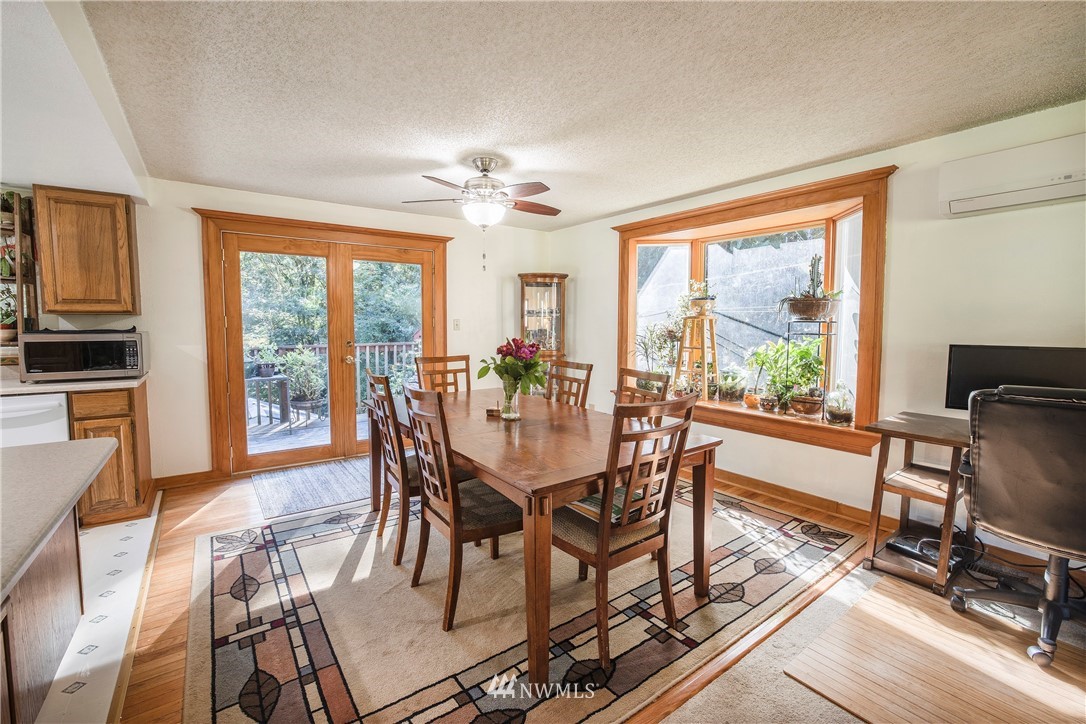 17050 Finley Road Northeast Poulsbo, WA 98370 - Photo 8 of 32 Gallery Image 8