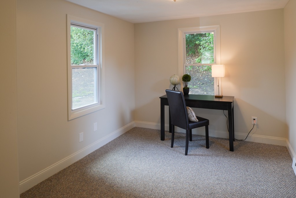 38 Donna Road Framingham, MA 01701 - Photo 6 of 23 Gallery Image 6