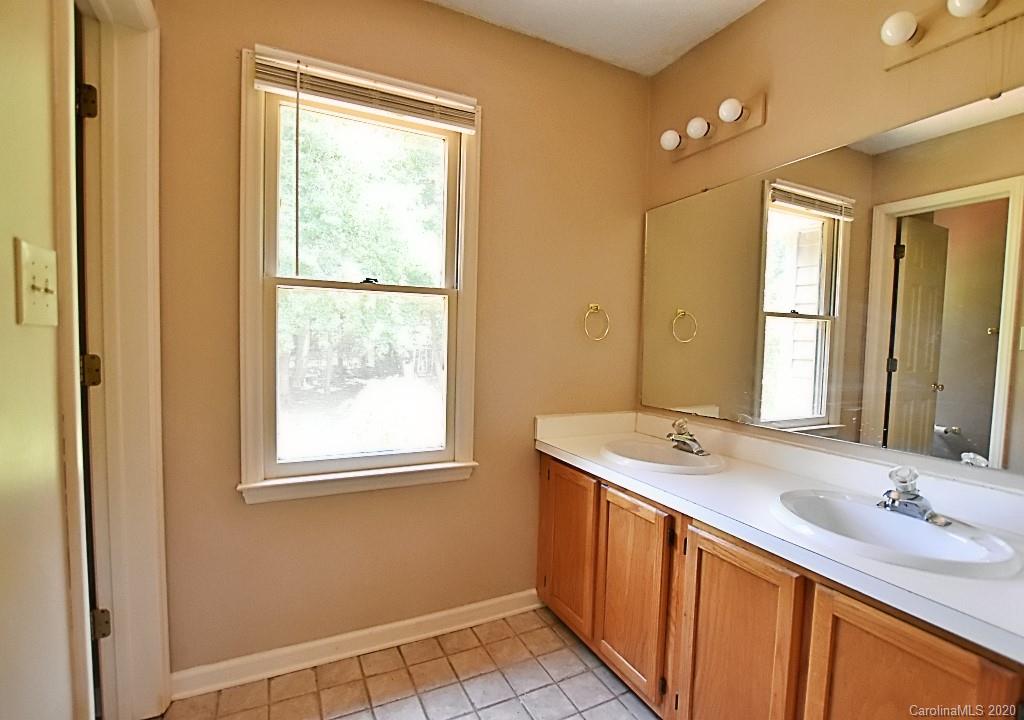 951 Pine Knoll Road Fort Mill, SC 29715 - Photo 16 of 23