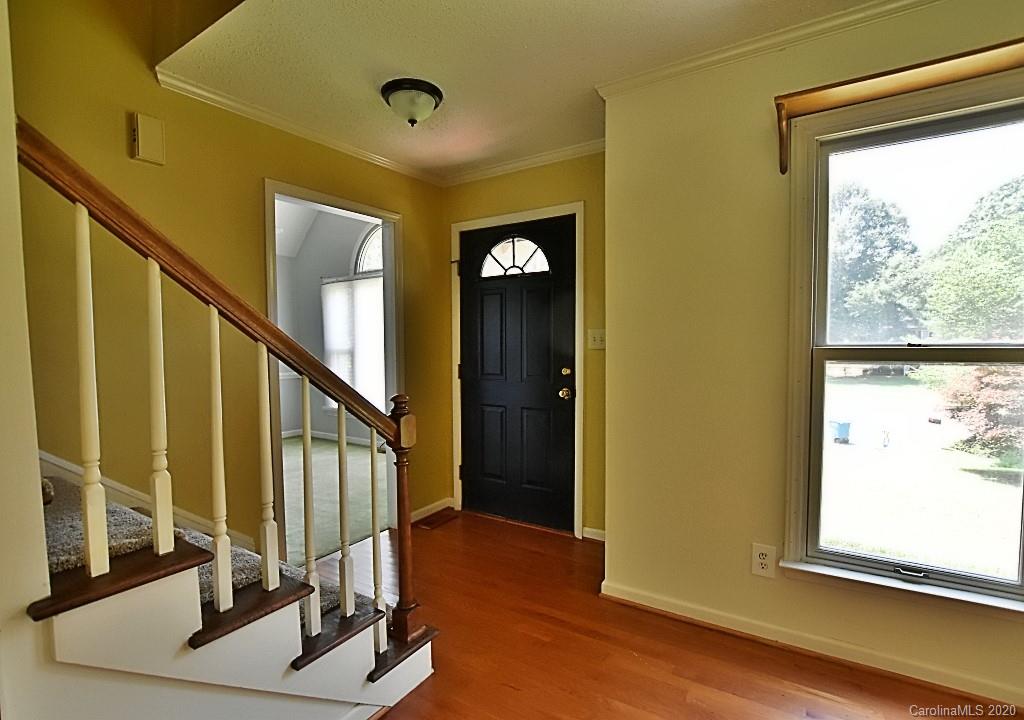 951 Pine Knoll Road Fort Mill, SC 29715 - Photo 3 of 23