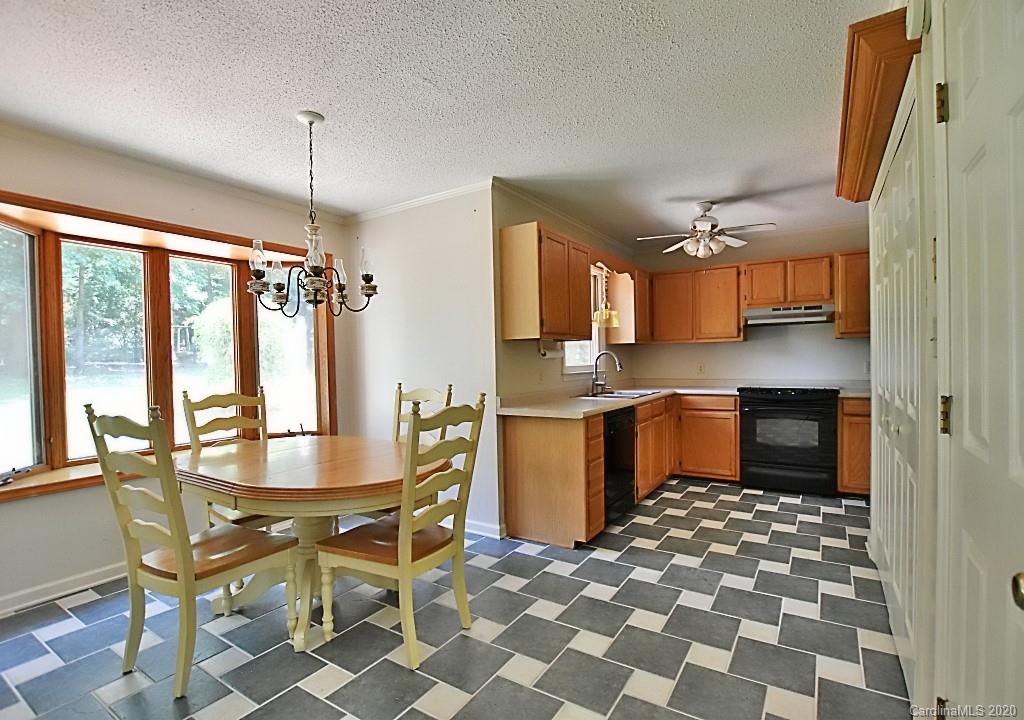 951 Pine Knoll Road Fort Mill, SC 29715 - Photo 9 of 23