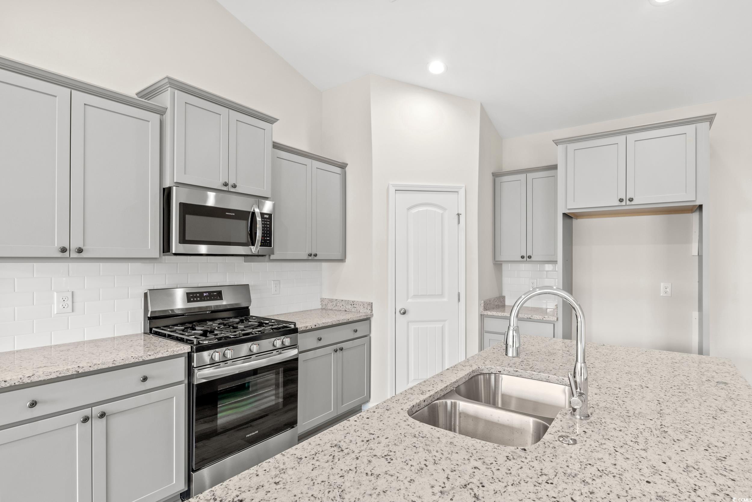 300 Lakota Loop Longs, SC 29568 - Photo 4 of 18 Kitchen featuring appliances with stainless steel