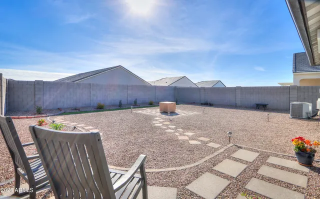 $329,900 | 1133 West Paradise Place, Casa Grande, AZ 85122