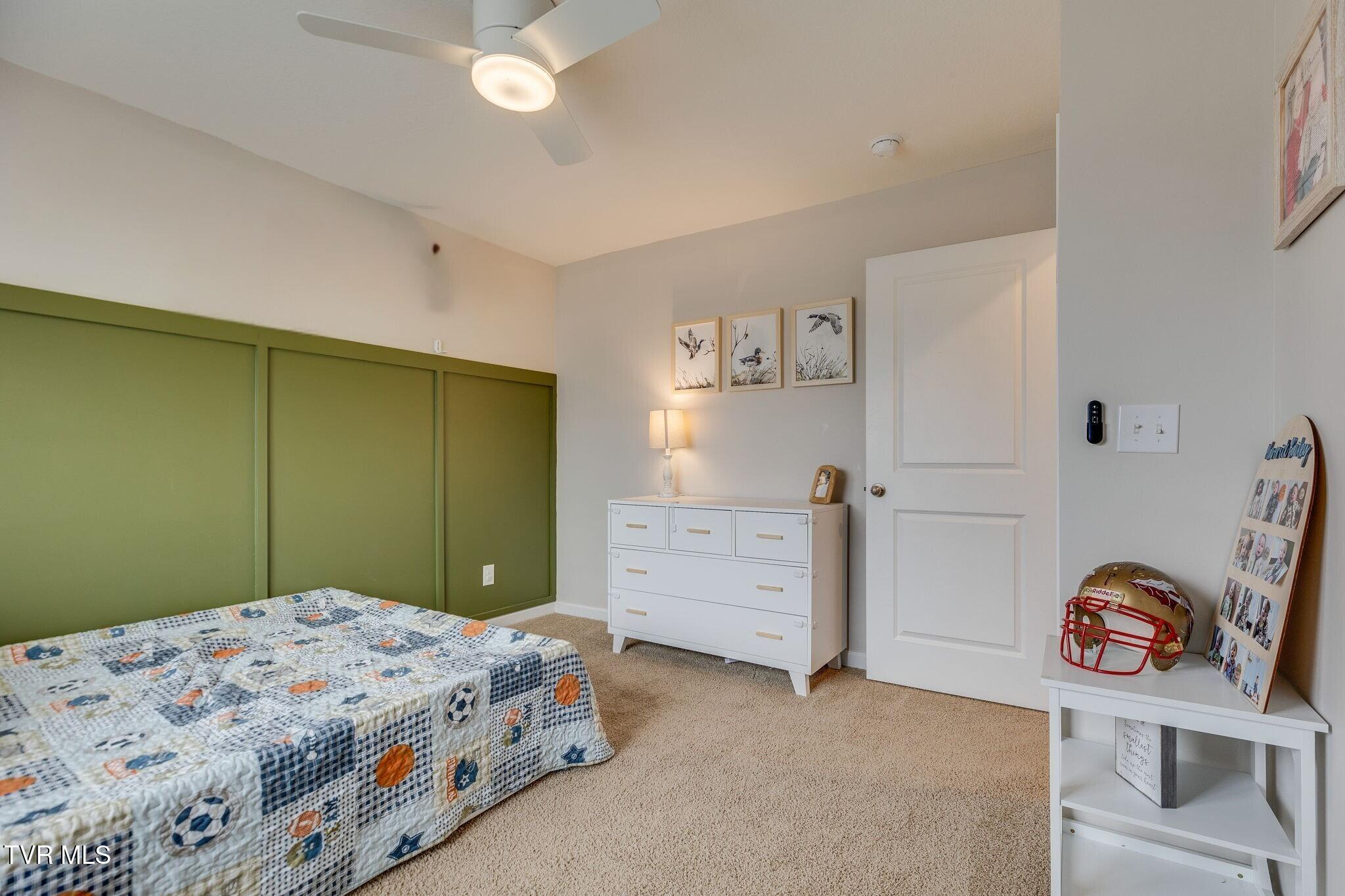 2556 Bridgeforth Crossing Kingsport, TN 37664 - Photo 23 of 35 023