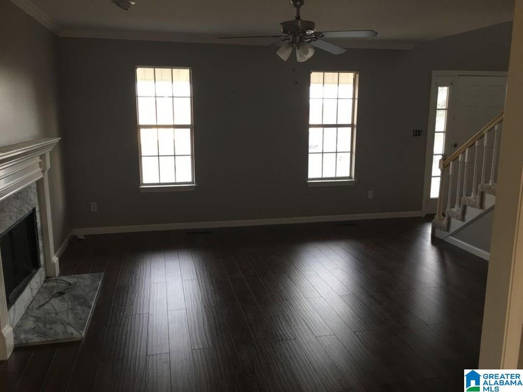 219 Dolphin Court Alabaster, AL 35007 - Photo 3 of 11