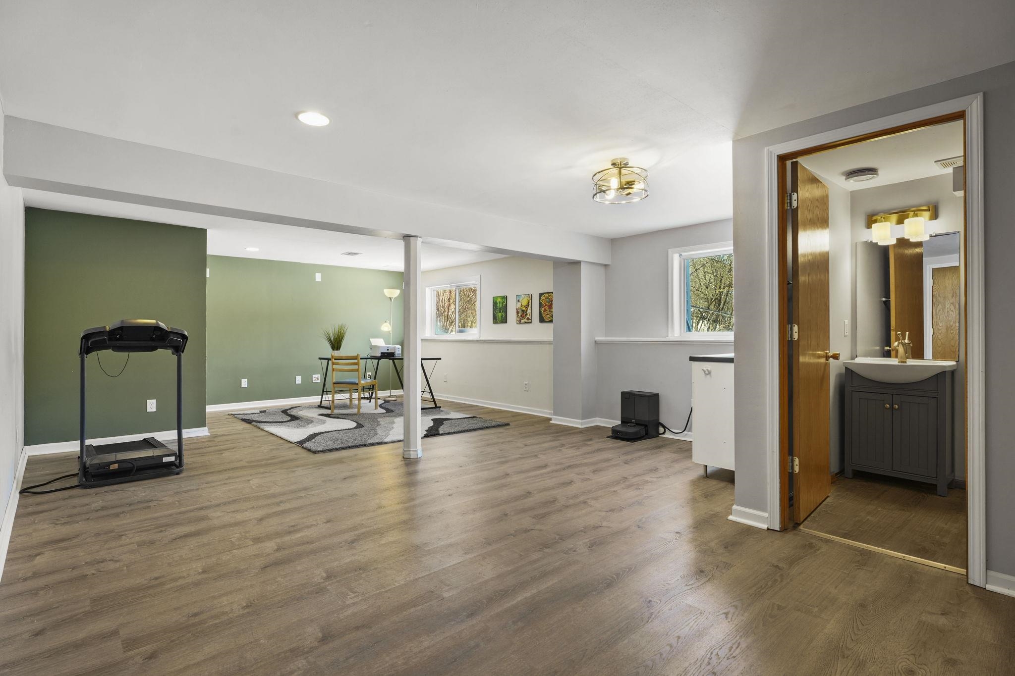 122 Copps Avenue Monona, WI 53716 - Photo 27 of 33