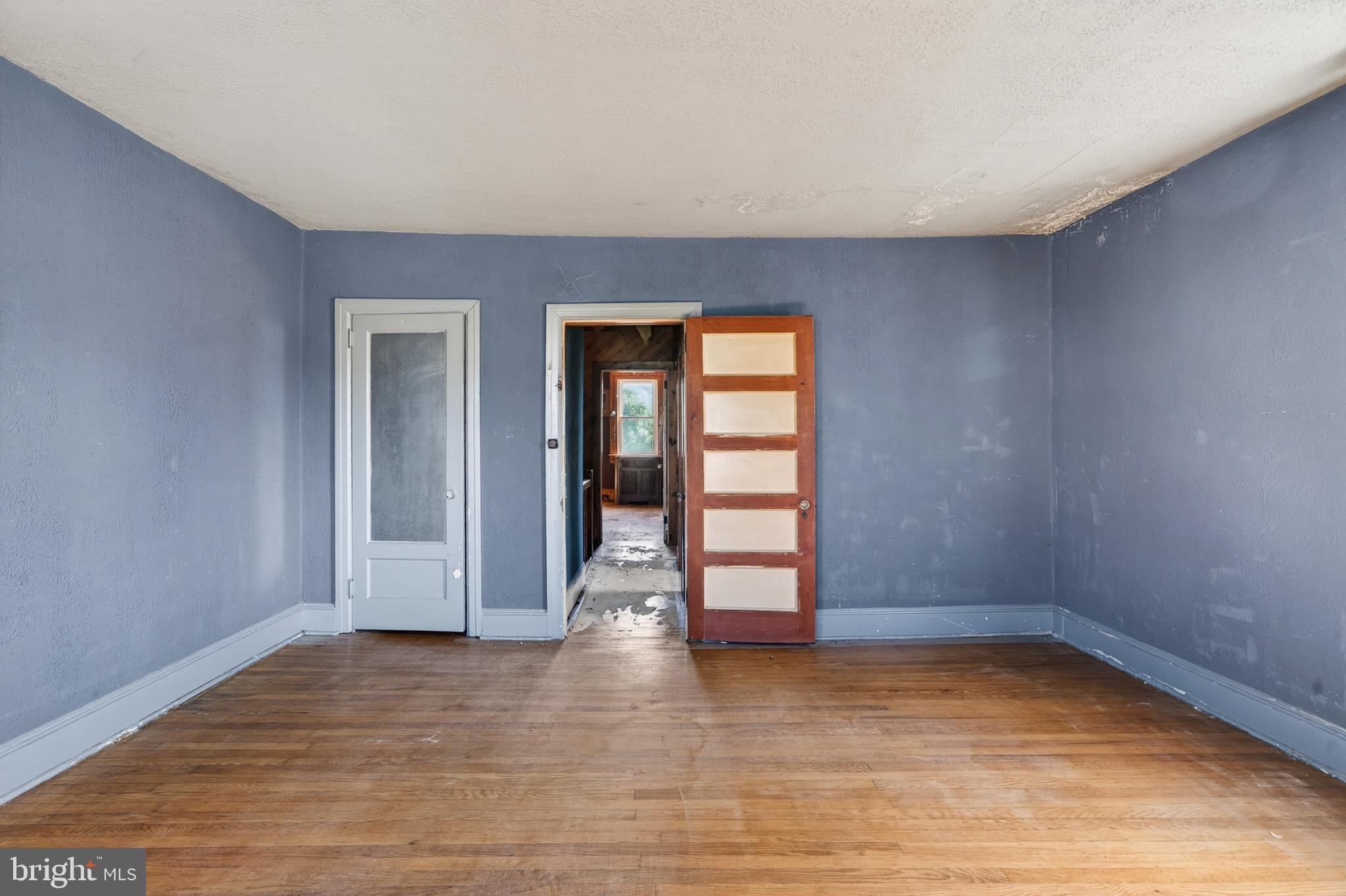 7737 Parkview Road Upper Darby, PA 19082 - Photo 21 of 35