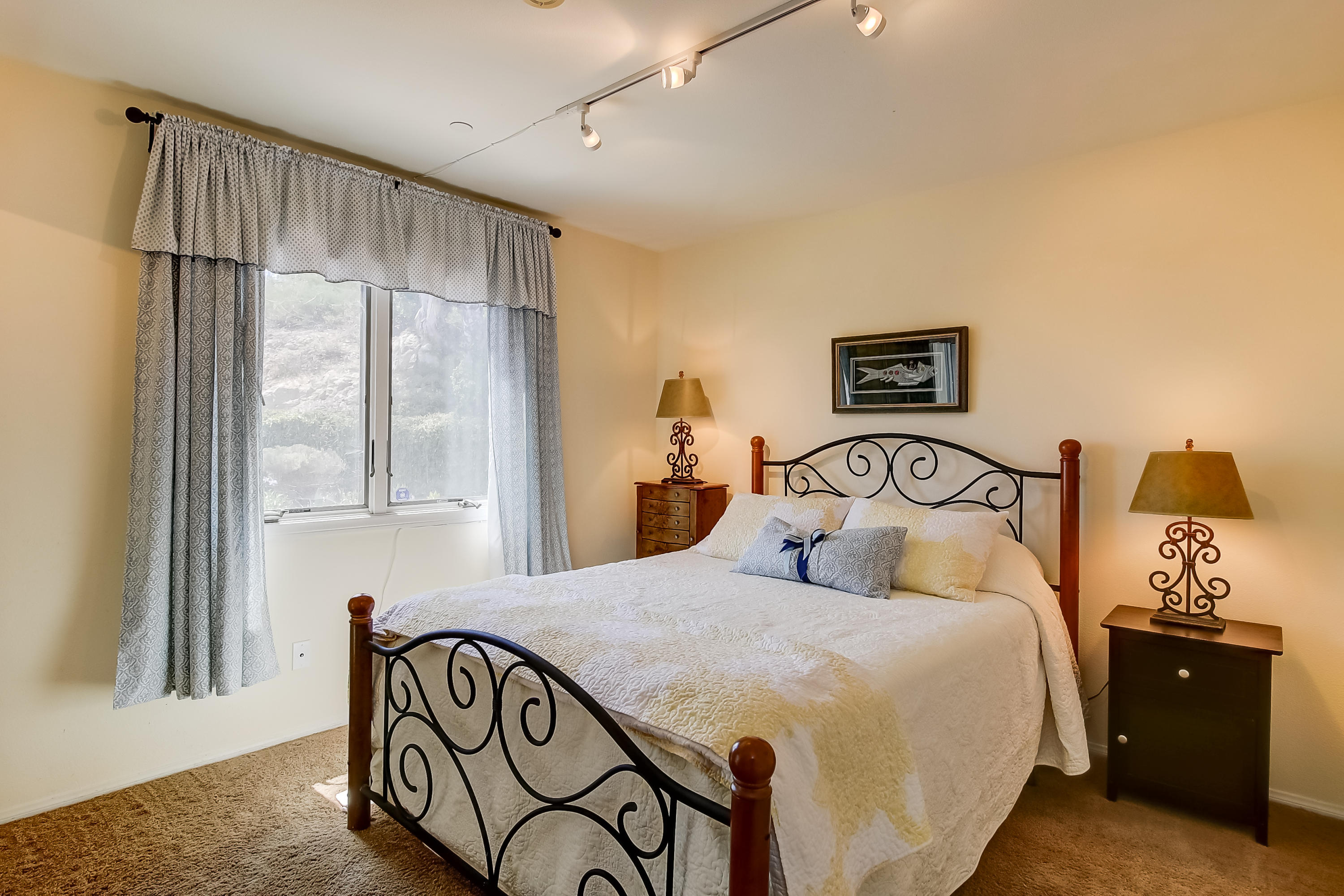 1453 Twinridge Road Santa Barbara, CA 93111 - Photo 17 of 28 023