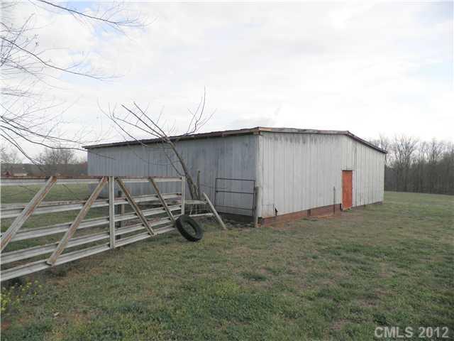 3189 East Maiden Road Maiden, NC 28650 - Photo 13 of 16 Gallery Image 13