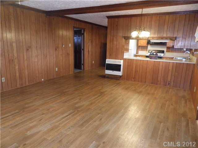 3189 East Maiden Road Maiden, NC 28650 - Photo 4 of 16 Gallery Image 4