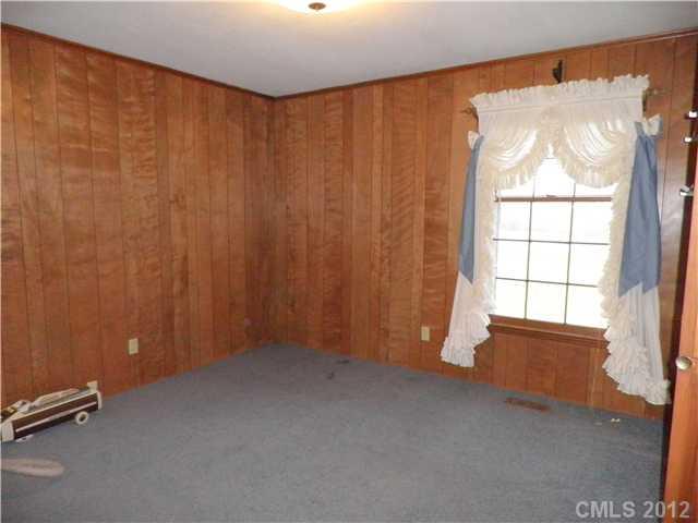 3189 East Maiden Road Maiden, NC 28650 - Photo 5 of 16 Gallery Image 5
