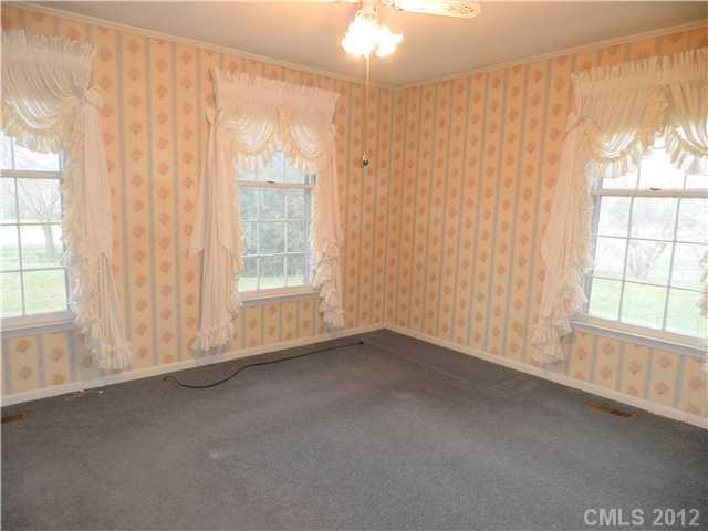 3189 East Maiden Road Maiden, NC 28650 - Photo 7 of 16 Gallery Image 7
