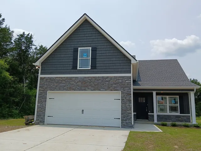 $429,900 | 2101 Red Barn Road, Christiana, TN 37037