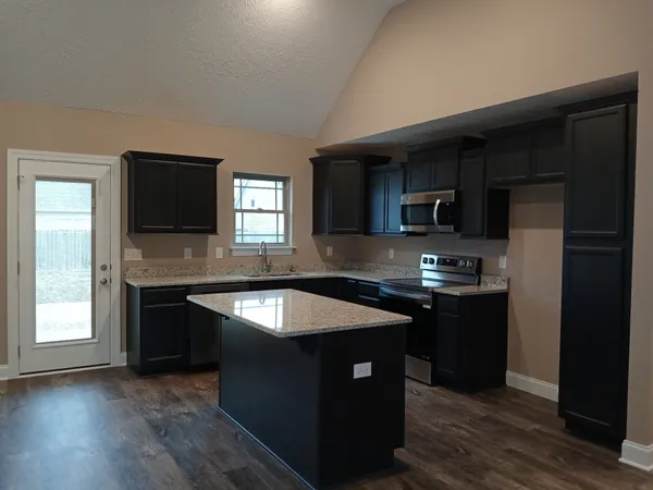 $429,900 | 2101 Red Barn Road, Christiana, TN 37037