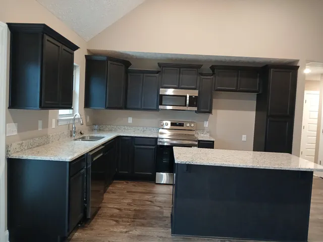 $429,900 | 2101 Red Barn Road, Christiana, TN 37037