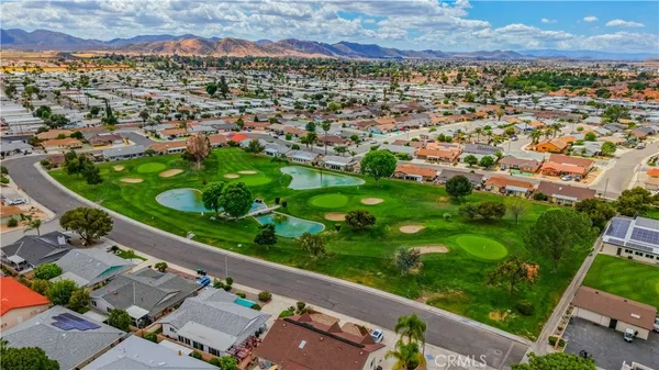 $279,900 | 1221 West Mayberry Avenue, Hemet, CA 92543