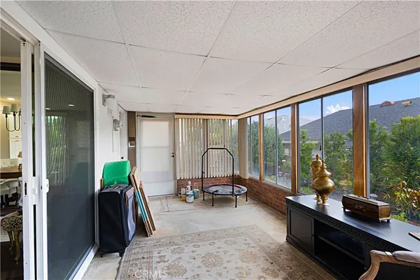 $279,900 | 1221 West Mayberry Avenue, Hemet, CA 92543