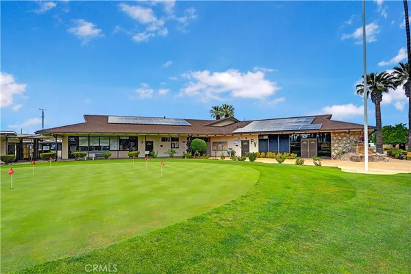 $279,900 | 1221 West Mayberry Avenue, Hemet, CA 92543