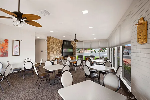 $279,900 | 1221 West Mayberry Avenue, Hemet, CA 92543