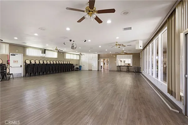 $279,900 | 1221 West Mayberry Avenue, Hemet, CA 92543