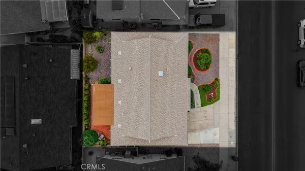 $279,900 | 1221 West Mayberry Avenue, Hemet, CA 92543