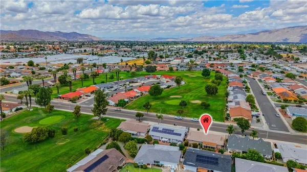 $279,900 | 1221 West Mayberry Avenue, Hemet, CA 92543