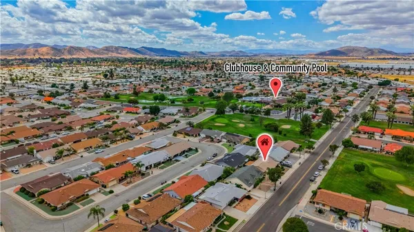 $279,900 | 1221 West Mayberry Avenue, Hemet, CA 92543