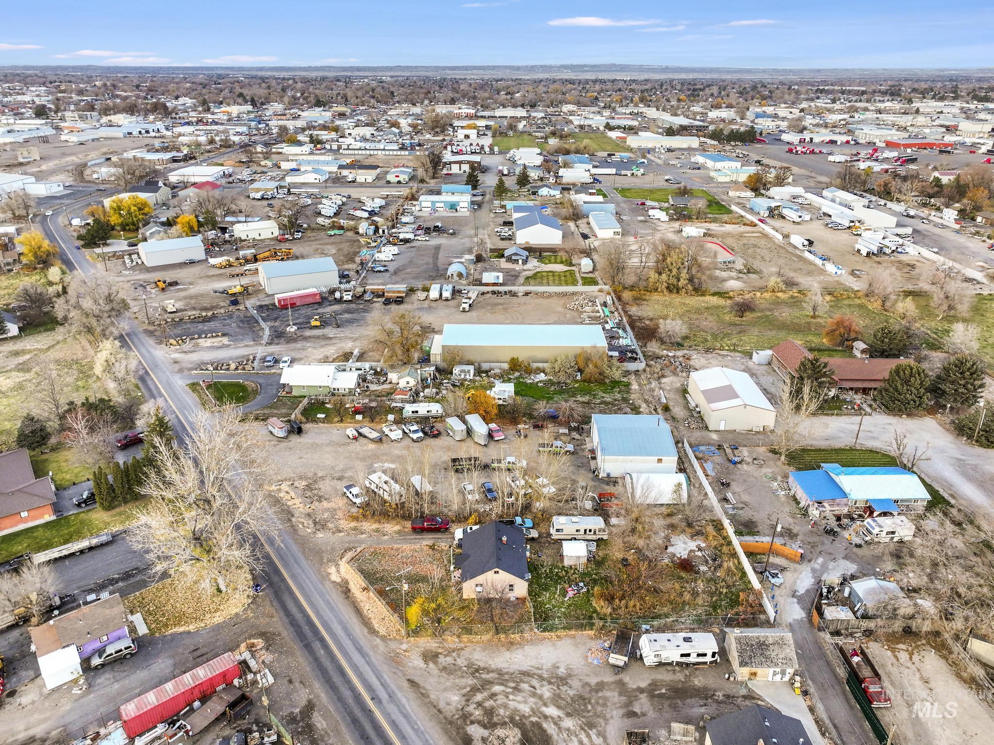 669 Locust Street South Twin Falls, ID 83301 - Photo 28 of 37 Aerial view of property's location