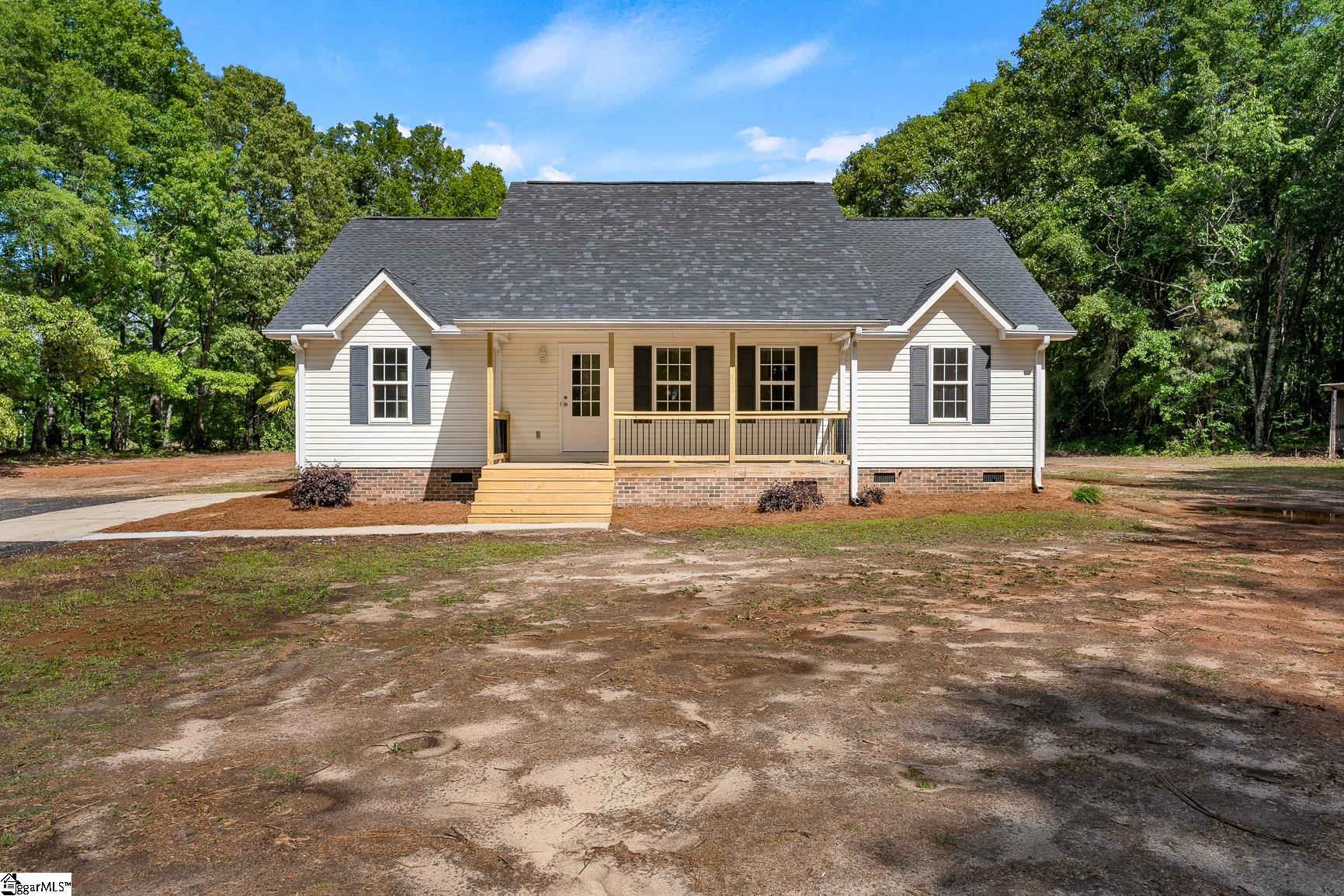 131 Lockaby Road Pelzer, SC 29669 - Photo 5 of 46