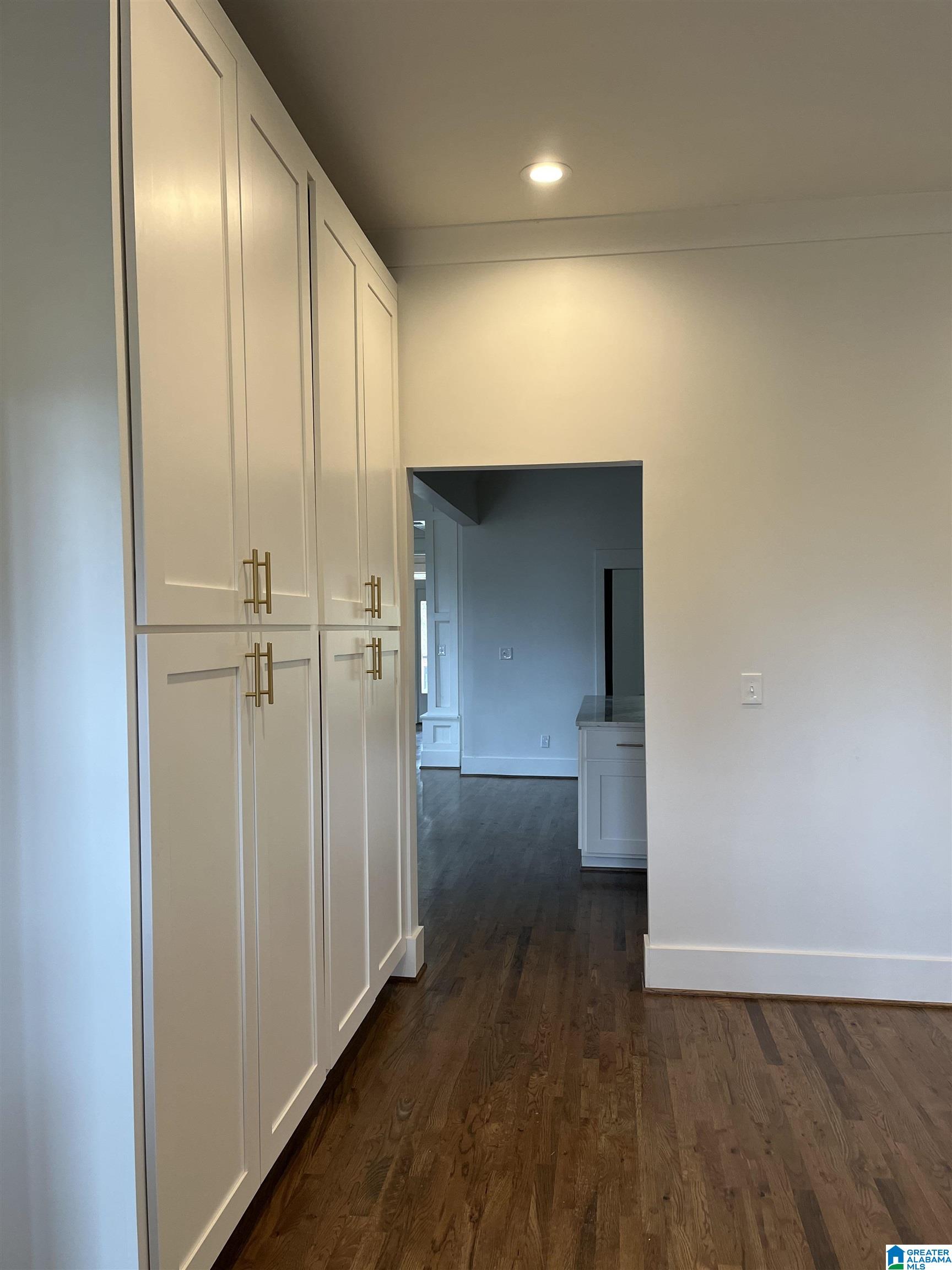 3206 Cliff Road South Birmingham, AL 35205 - Photo 5 of 10