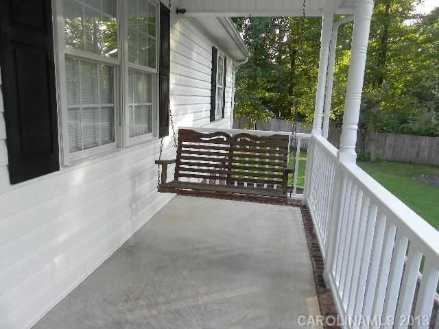 294 Ashebrook Park Road Dallas, NC 28034 - Photo 2 of 12 Gallery Image 2