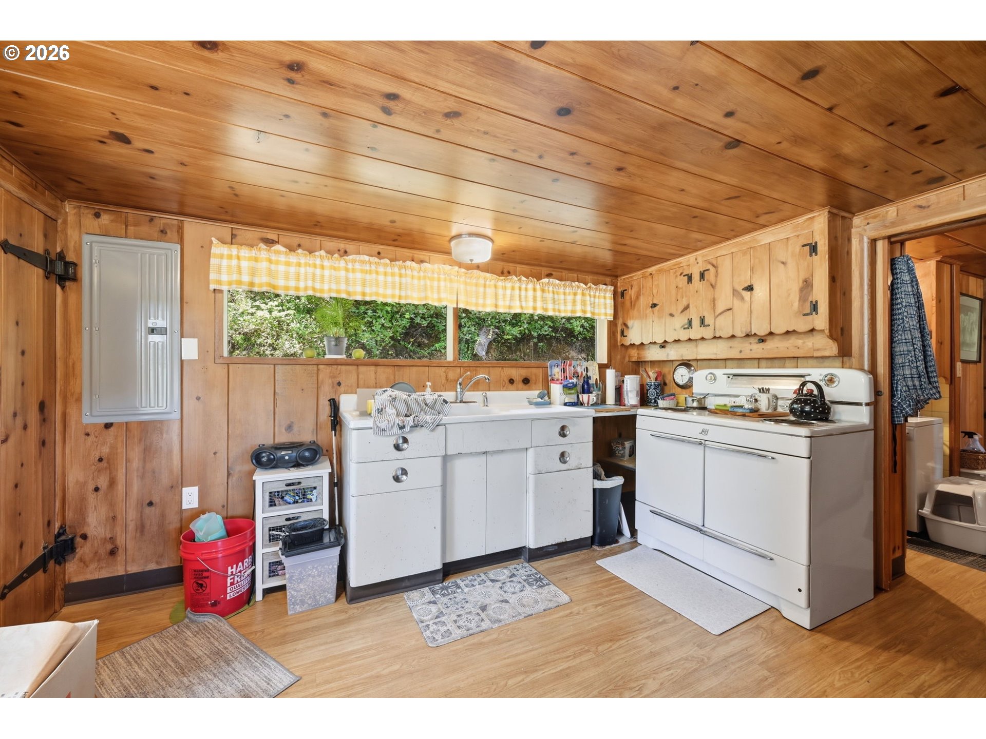 83553 Jensen Lane Florence, OR 97439 - Photo 42 of 46