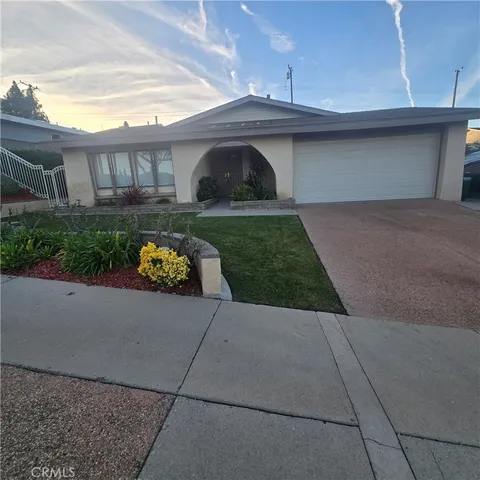 $1,989,000 | 27659 Flaming Arrow Drive, Rancho Palos Verdes, CA 90275