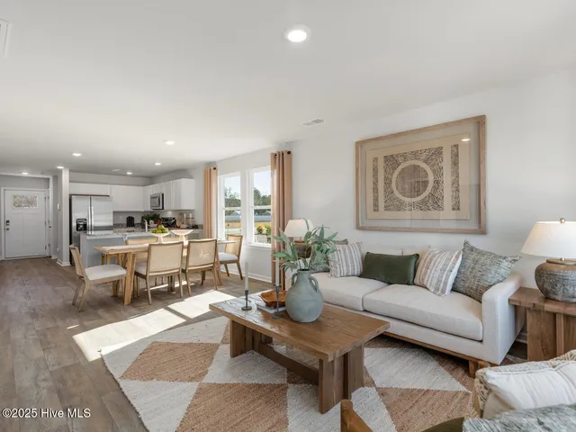 $357,640 | 68 Cashmere Court, Unit LOT 11, Wilmington, NC 28411