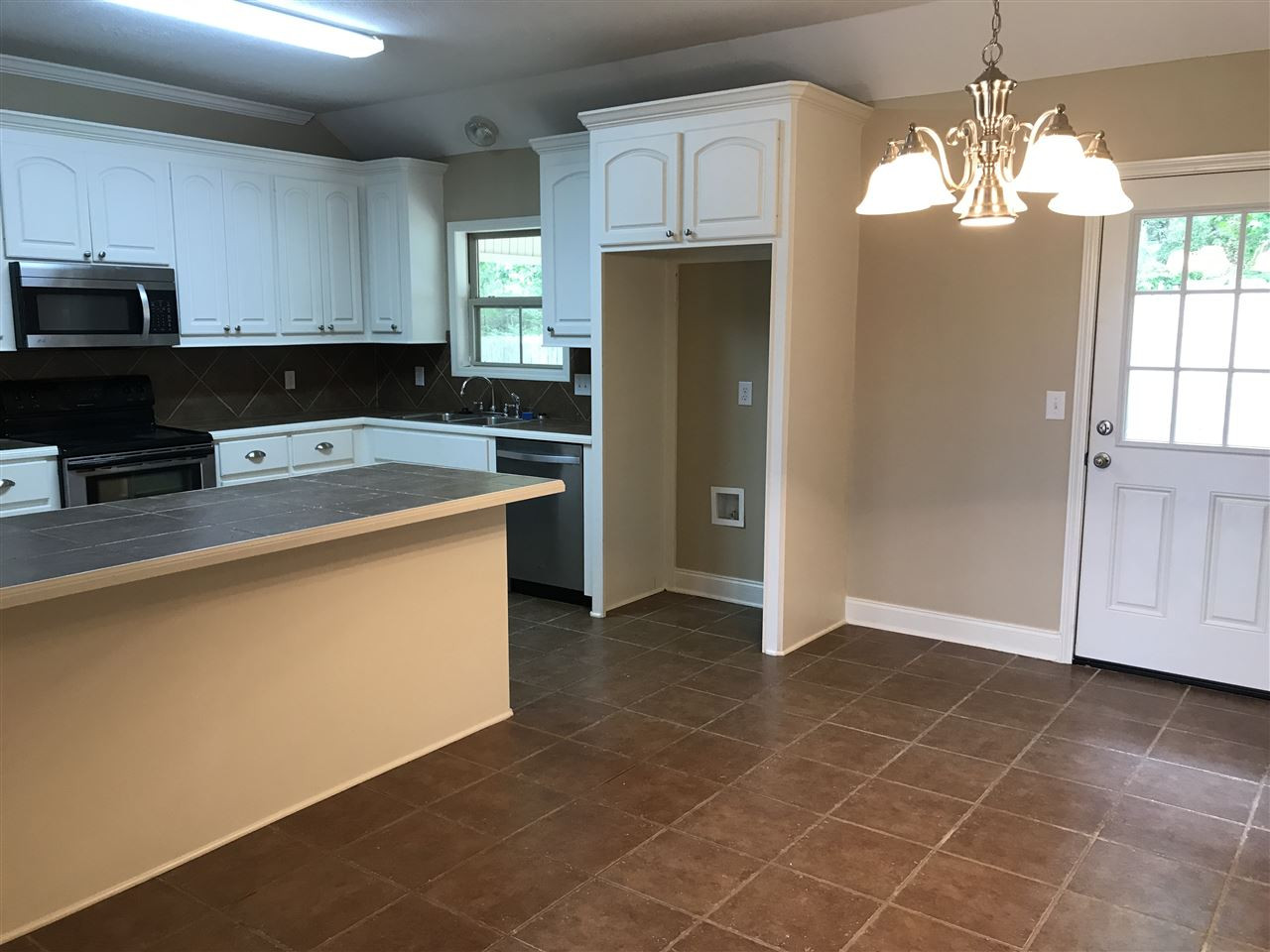 504 Briars Bend Brandon, MS 39042 - Photo 5 of 12 Photo 5