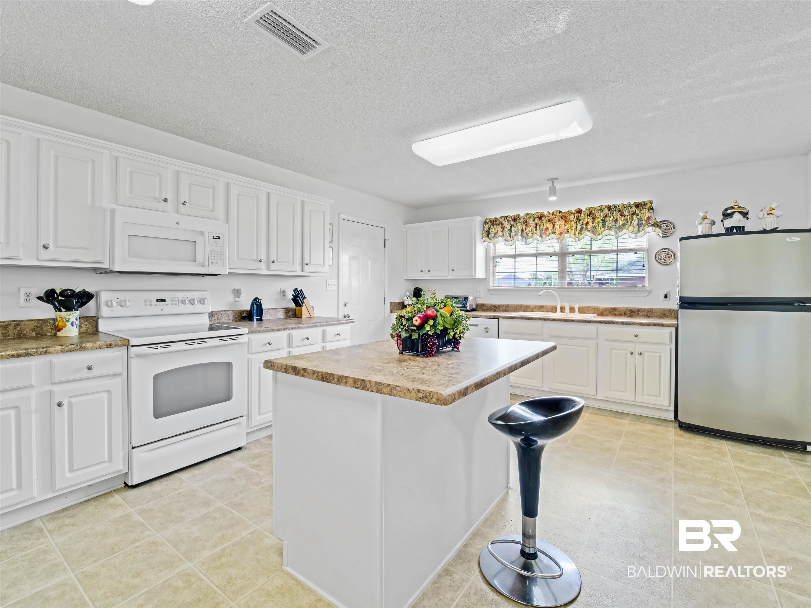 567 Park Avenue Foley, AL 36535 - Photo 17 of 42