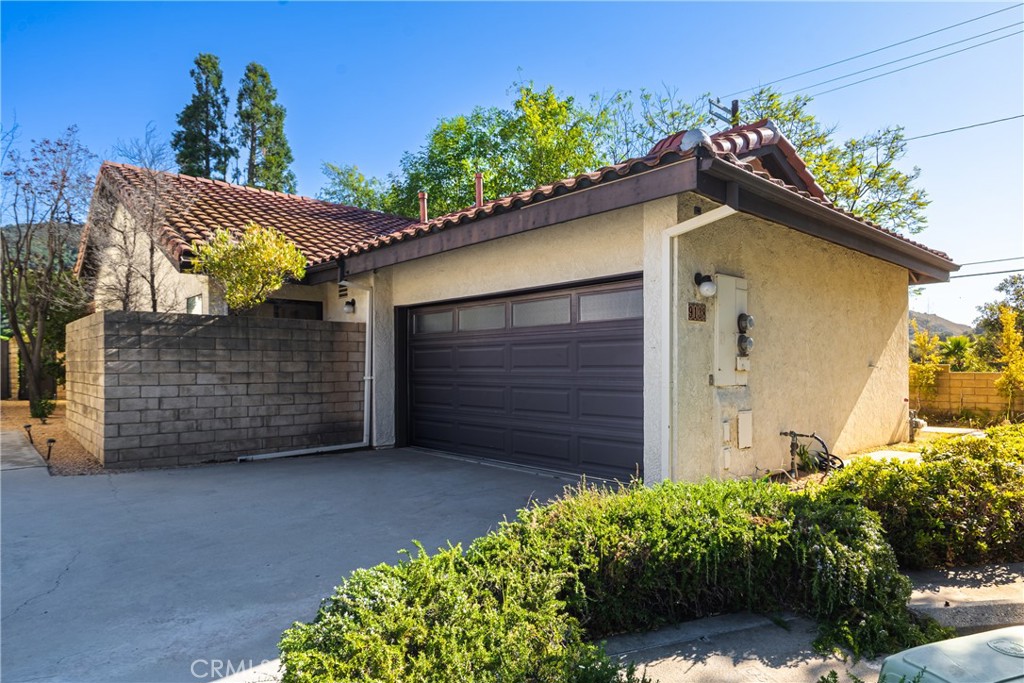 9138 Big Tujunga Canyon Road, Unit 6 Tujunga, CA 91042 - Photo 2 of 70