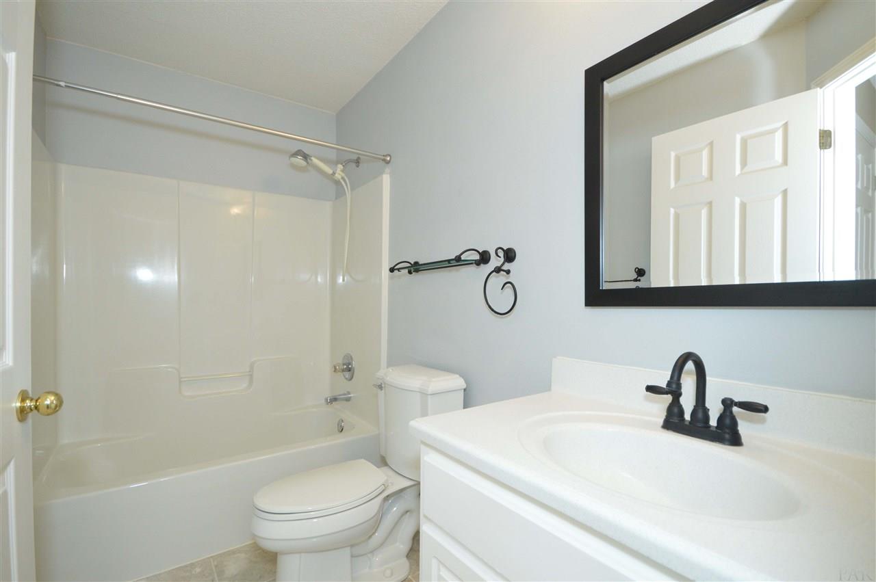 5982 Ridgeview Drive Milton, FL 32570 - Photo 23 of 38 Gallery Image 23