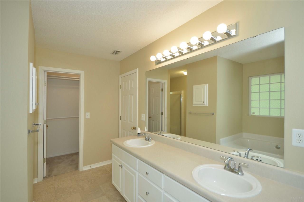 5982 Ridgeview Drive Milton, FL 32570 - Photo 29 of 38 Gallery Image 29
