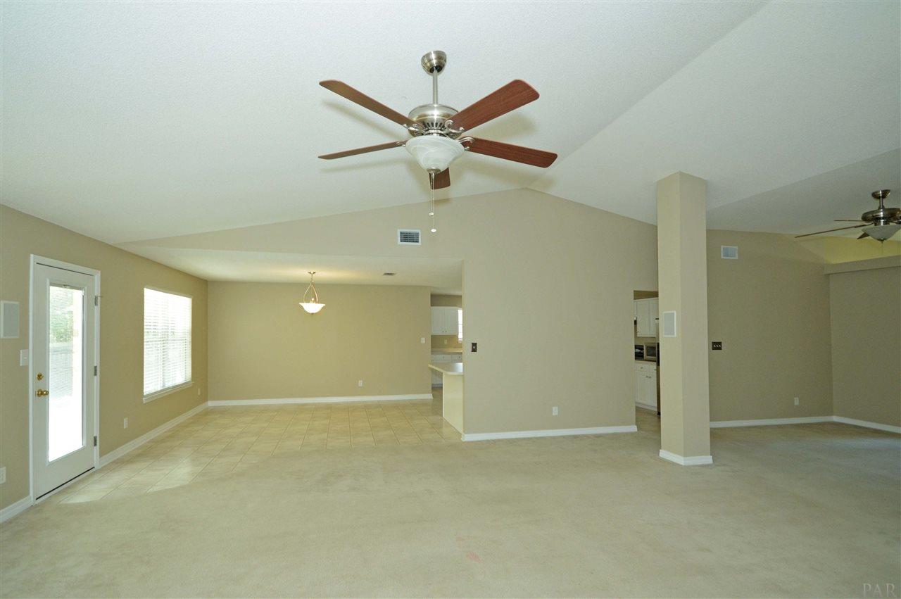 5982 Ridgeview Drive Milton, FL 32570 - Photo 7 of 38 Gallery Image 7
