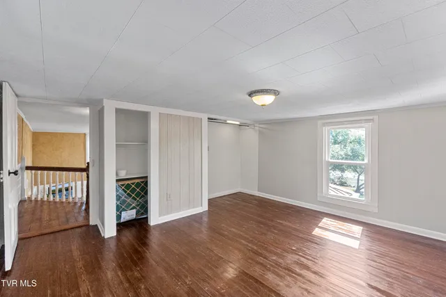 $494,900 | 1005 Old Snapps Ferry Road, Chuckey, TN 37641