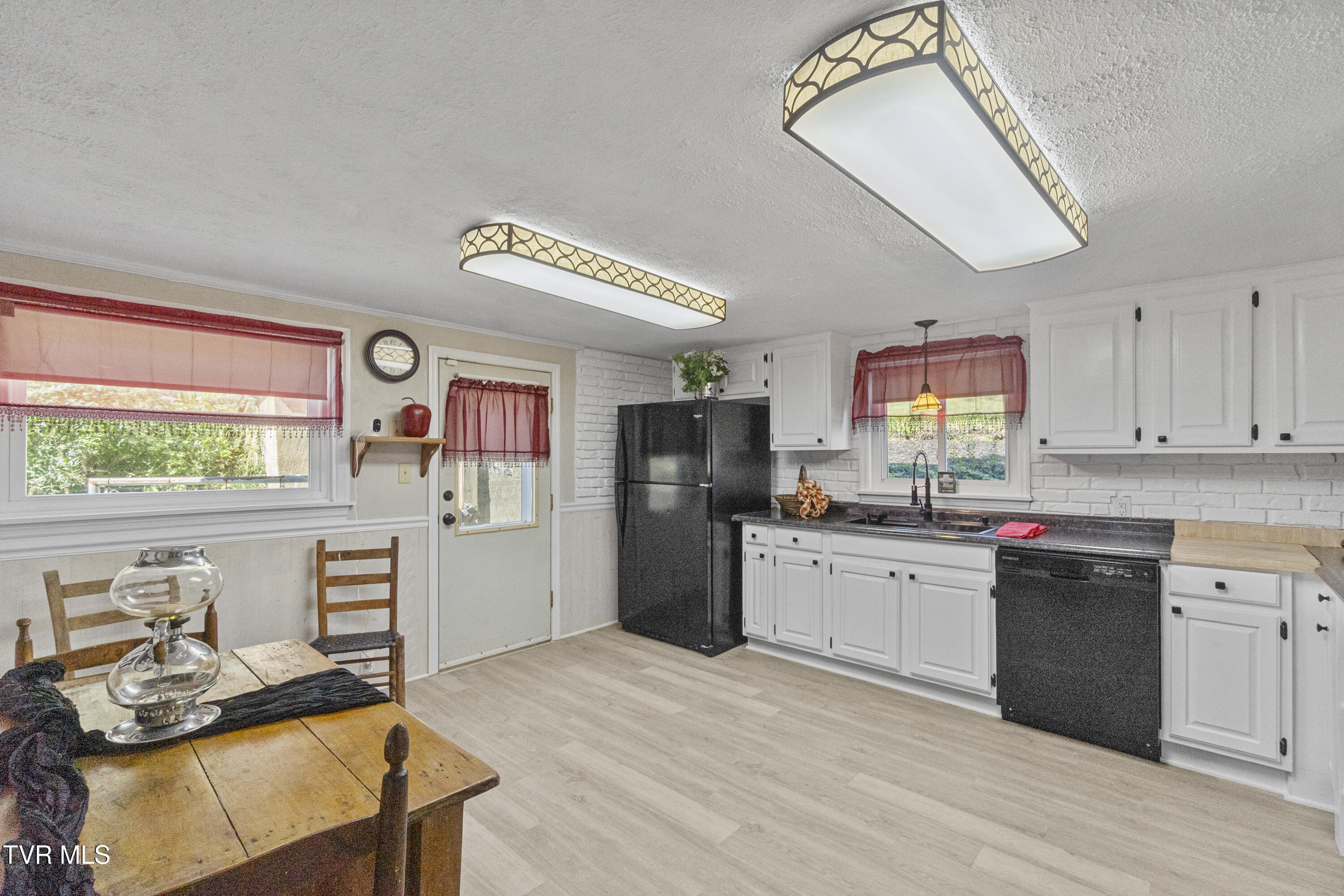 1005 Old Snapps Ferry Road Chuckey, TN 37641 - Photo 5 of 50 DSC02369